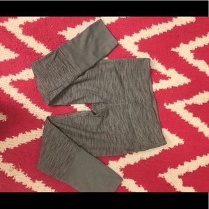 Lululemon Leggings Grey - Size 6